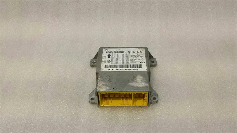 Mercedes-Benz CLS (C218) Mercedes CLS W218 Safety Module ECU A2189015200 Air Control Unit Body type: Saloon
Fuel: Petrol