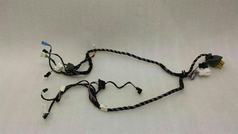 Mercedes-Benz CLS (C218) Mercedes CLS W218 Console Wiring A2185401613 Console Wiring Harness Body type: Saloon
Fuel: Petrol