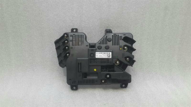 Mercedes CL W217 Fuse Box A2225402850 Fuse Box Relay Relay