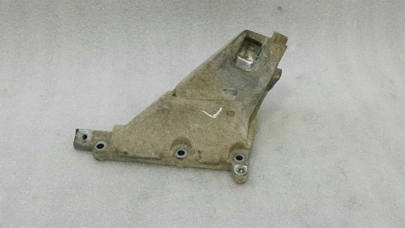 Mercedes-Benz CLS (C218) Mercedes CLS W218 Left Engine Mount A2782234904 Engine Holder Body type: Saloon
Fuel: Petrol