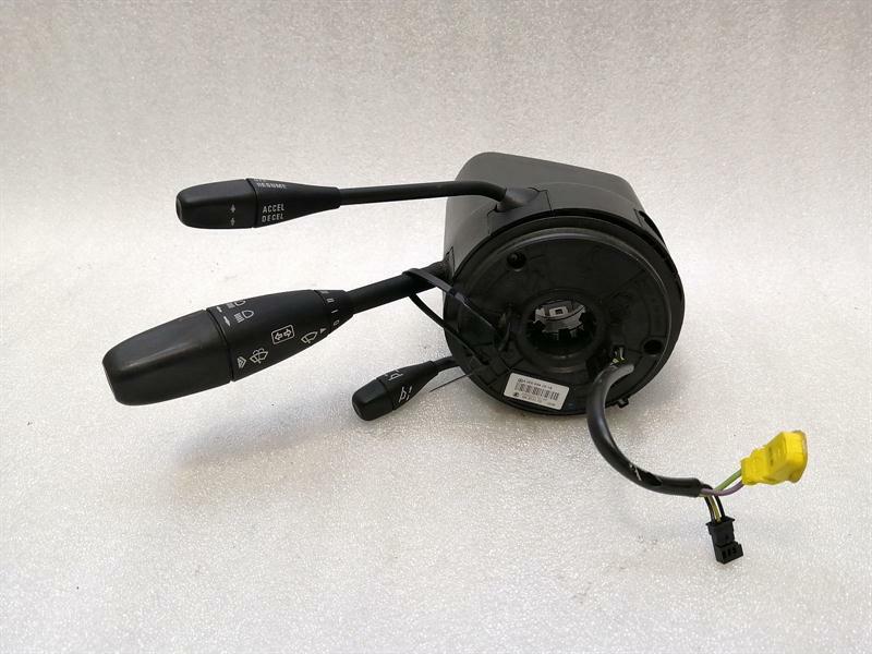 Mercedes-Benz A (W168) Mercedes CL W215 Wiper Stalks A2205401145 Indicator Switch Steering Column Switch Body type: Coupe
Fuel: Petrol