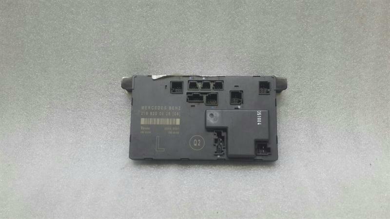 Mercedes-Benz CLS (C219) Mercedes CLS W219 front left door module A2198200626 door control unit VL Body type: Saloon
Fuel: Petrol