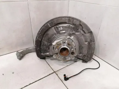 Mercedes SL R231 höger framnav A2313320801 hjullagerhus fram höger