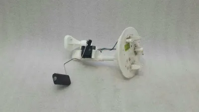Mercedes GLE W166 Bränsletransmitterenhet A1664700390 Bränsleavsändare