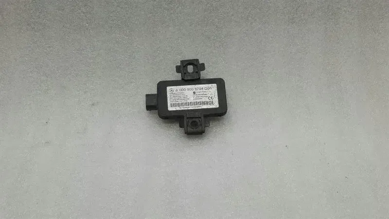 Mercedes-Benz A (W176) Mercedes GLE W166 Tyre Pressure Sensor A0009003704 Control Unit Tire Pressure RDK Body type: SUV
Fuel: Petrol