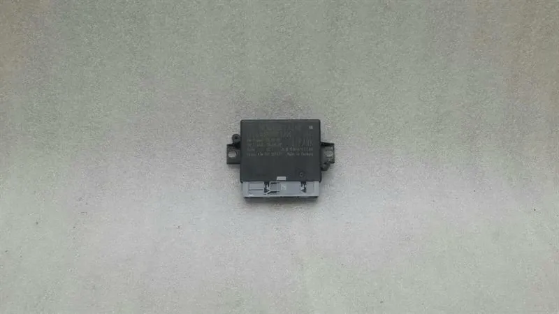 Mercedes GLE W166 PDC module A0009003706 parking aid control unit PTS