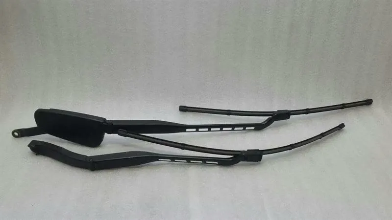 Mercedes GLE W166 RHD Wiper Arm Set A1668201044 Right Handlebar