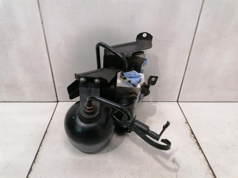 Mercedes-Benz A (W168) Hydraulic valve