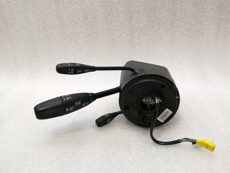 Mercedes-Benz A (W168) Mercedes CL W215 Wiper Stalks A2205400945 Indicator Switch Steering Stock Switch Body type: Coupe
Fuel: Petrol