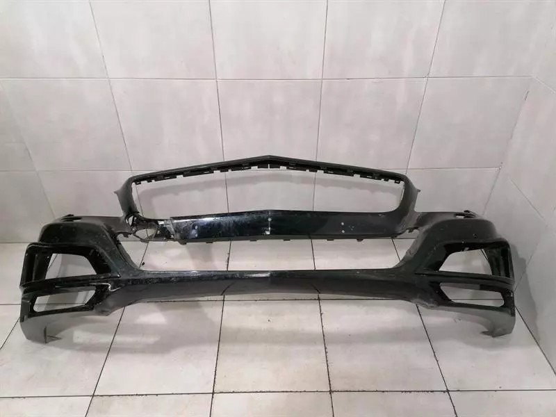 Mercedes-Benz CLS (C219) Mercedes CLS W218 front bumper A2188850025 front bumper brabus Body type: Saloon
Fuel: Petrol