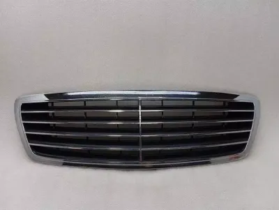 Решетка радиатора Mercedes S-класса W220 A2208800583
