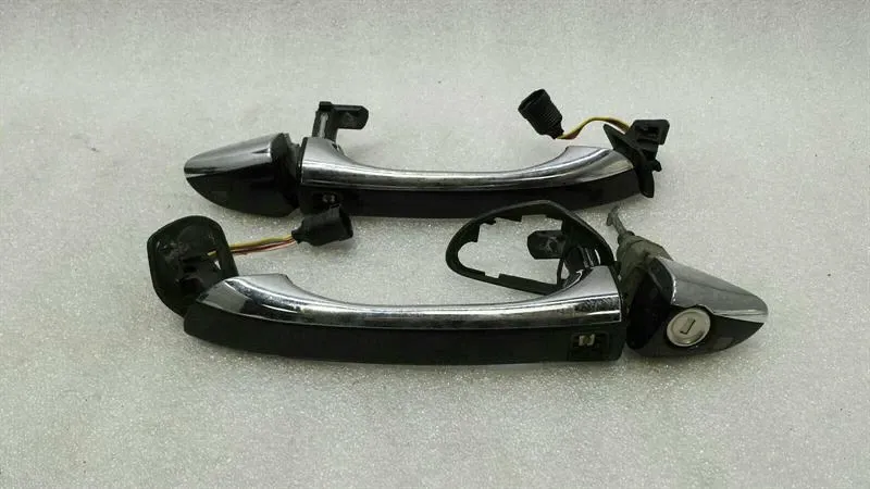 Mercedes S-class W220 front door handle set A2207601370 door handle front keyless