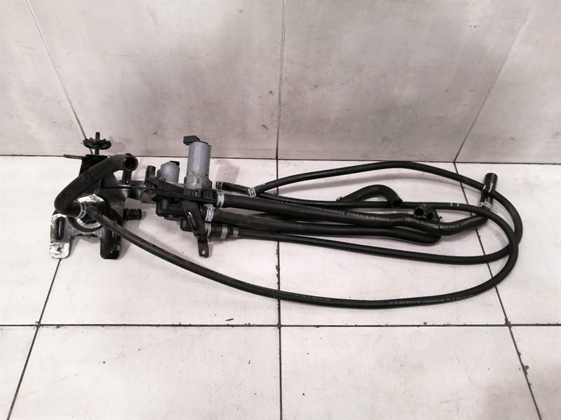 Mercedes-Benz A (W168) Mercedes S-class W220 Heater Valve A2208300084 Heating Valve Heater Body type: Saloon
Fuel: Petrol