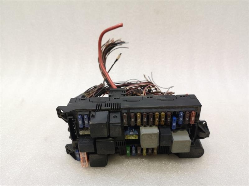 Mercedes-Benz C (W203) Fuse box Mercedes E Class W211 Fuse Box A2115454101 Fuse...