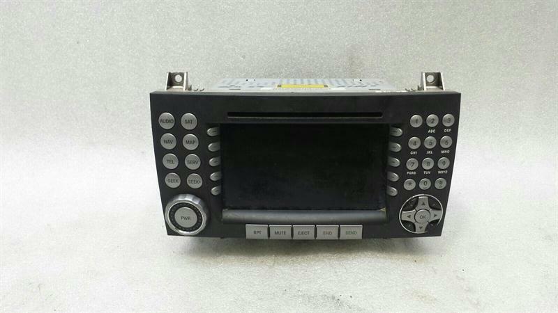 Mercedes-Benz SLK (R171) Navigation Monitor Mercedes SLK R171 Navigation A1718203489 Sat Na...
