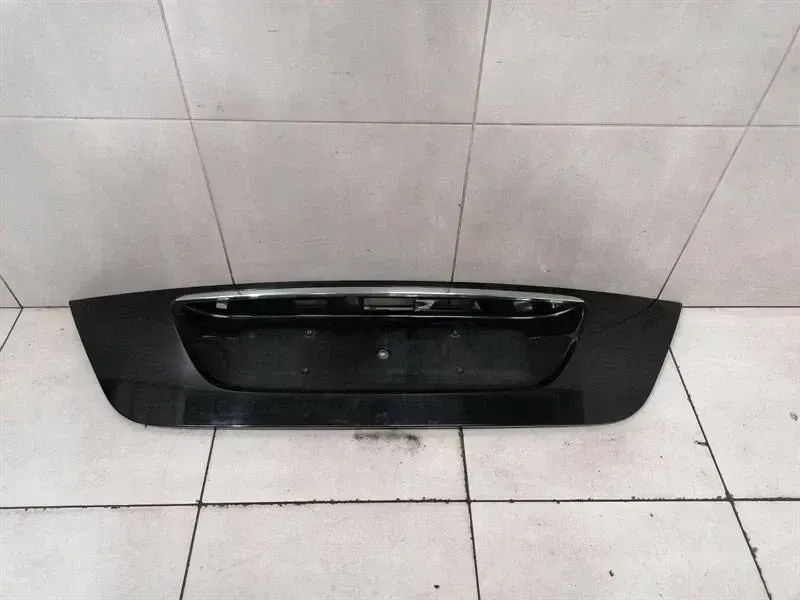 Mercedes-Benz C (W203) Cover Mercedes E Class W211 A21175002379999

Part cod...