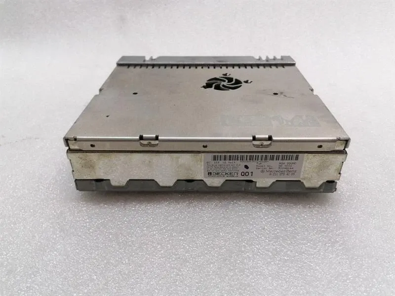 Mercedes E Class W211 Amplifier A2118704289 Amplifier