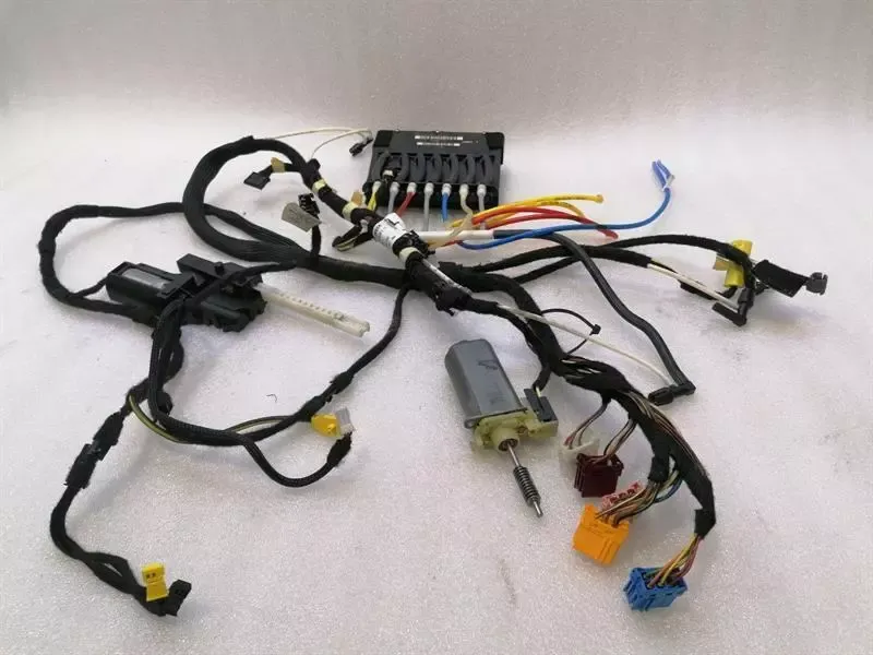 Mercedes SL R230 Left Seat Adjustment A2158200642 Left Seat Actuator