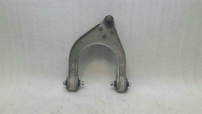Mercedes-Benz C (W203) Left Front Wishbone Mercedes E Class W211 Left Front Wishbone A2113...