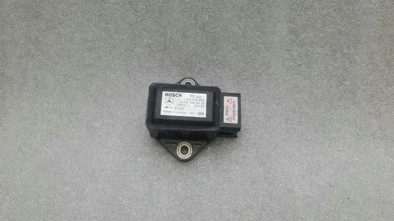 Mercedes-Benz C (W203) Sensor Mercedes E W211 YAW RATE Sensor A0025426618 Rot...
