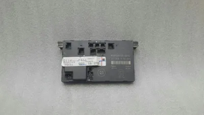 Mercedes E Class W211 FRH durvju moduļi A2118201685 durvju vadības bloks priekšējais pa labi
