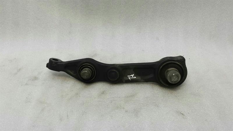 Mercedes-Benz C (W203) Left Front Wishbone Mercedes E Class W211 Left Front Wishbone A2113...