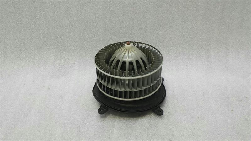 Mercedes-Benz C (W203) Heater Blower Motor Mercedes E Class W211 W219 Heater Blower A21183...
