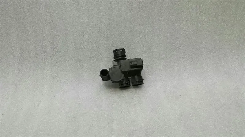 Mercedes-Benz C (W203) Lämmitin venttiili Mercedes E Class W211 Heater Valve A2118320584 ...