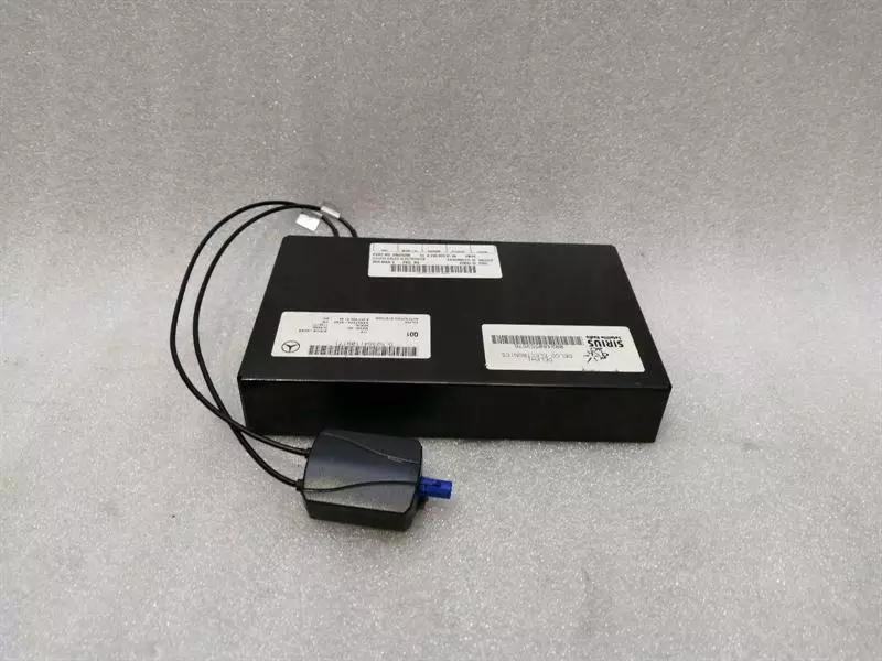 Mercedes-Benz A (W169) Mercedes E Class W211 Delphi Satellite Control Unit A2408208189 Sirius Modules Body type: Saloon
Fuel: Petrol