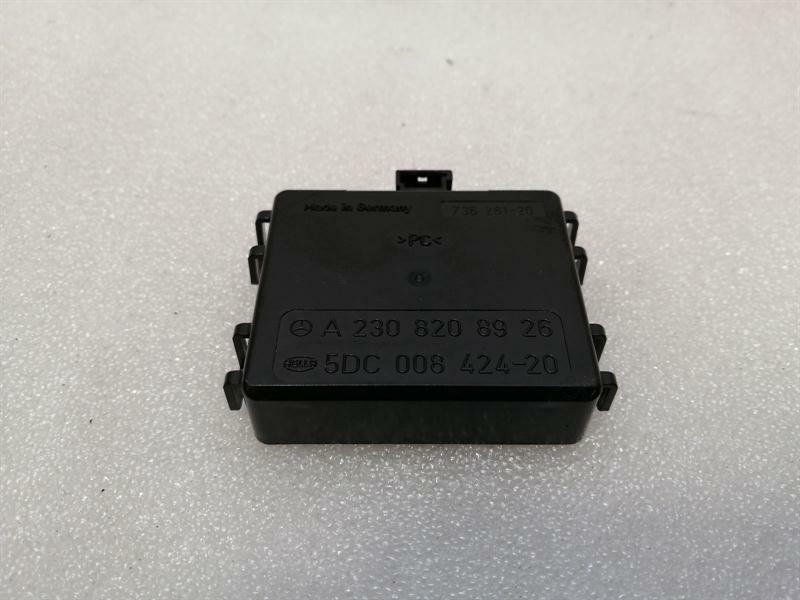 Mercedes-Benz A (W169) Mercedes SL R230 Rain Light Sensor A2308208926 Rain Light Sensor Body type: Convertible
Fuel: Petrol