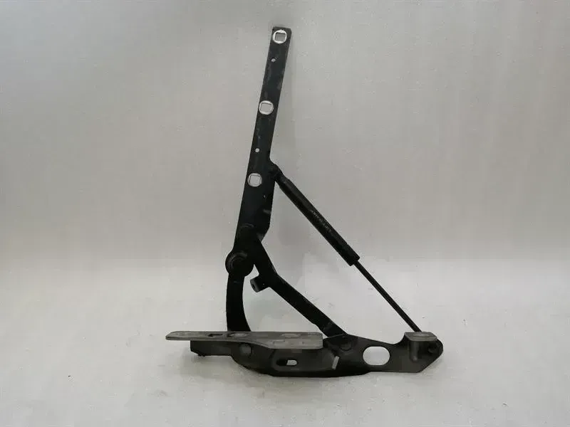 Mercedes-Benz A (W169) Mercedes SL R230 Bonnet Hinge RHS A2308800228 Hood Hinge Right Body type: Convertible
Fuel: Petrol