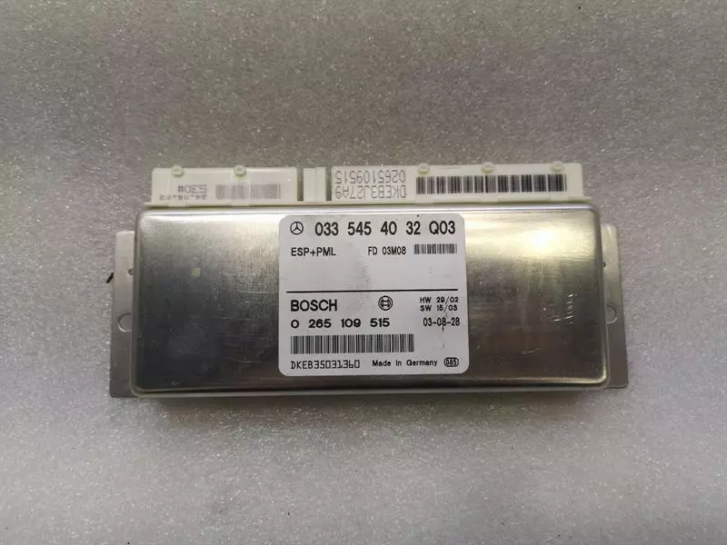Mercedes-Benz A (W168) Mercedes SL R230 electronic module A0335454032 ESP + PML control unit Body type: Convertible
Fuel: Petrol