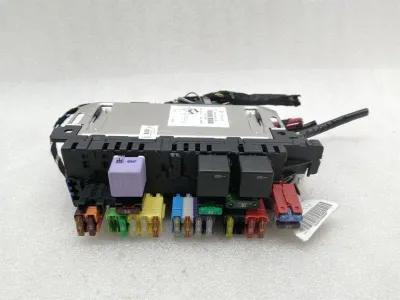 Mercedes SL R230 aizmugures drošinātāju kārba A0345456232 aizmugurējā drošinātāju kārba SAM