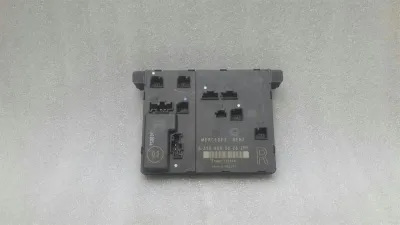 Mercedes SL R230 Türmodul rechts A2308203626 Türsteuergerät rechts SL55