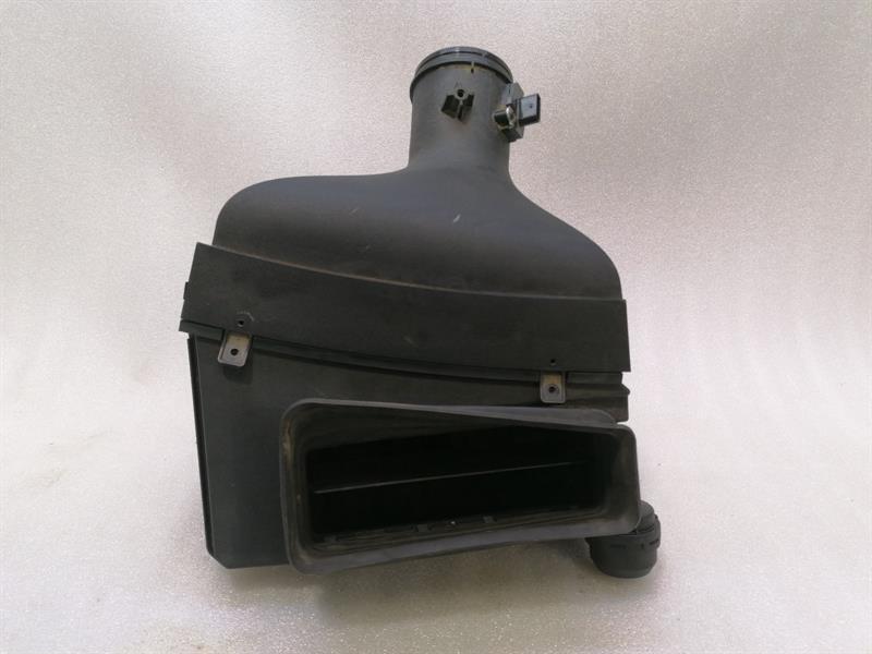 Audi R8 Audi R8 4s Performance Airbox 4S0133843B Air Filter Box LEFT LEFT