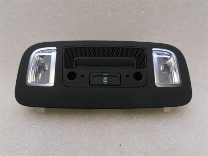 Audi R8 Audi R8 4S Performance dome light 4S0951177 interior light interior light Body type: Coupe
Fuel: Petrol