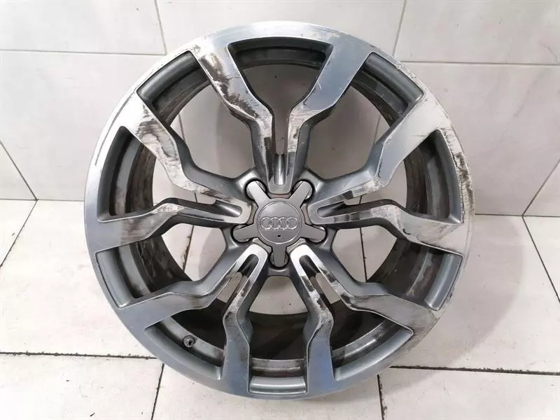 Audi R8 AUDI R8 TYPE 42 V10 5.2 SPYDER ALLOY WHEEL FRONT 420601025AM Alloy Wheel