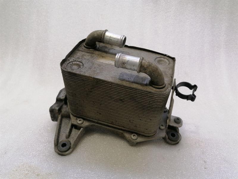 Audi R8 Audi R8 4s Performance Engine Oil Cooler 4S0117013A Oil Cooler Cooler