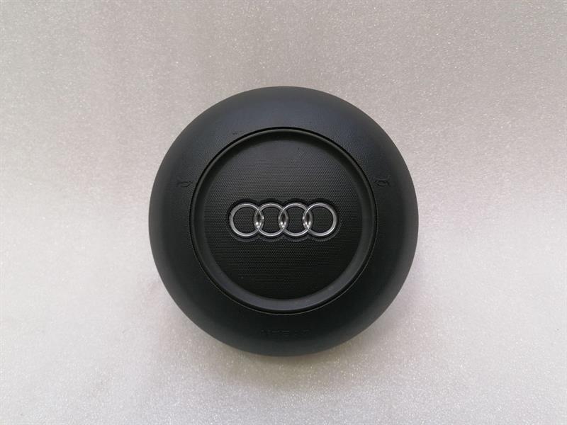 Audi R8 Audi R8 Type 42 V10 5.2 Spyder Module 420880201C Steering Wheel Module