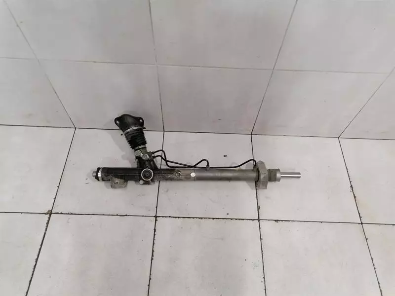 Audi R8 Audi R8 Type 42 V10 5.2 Spyder Power Steering Rack 424422052C RHD Right Hand Drive