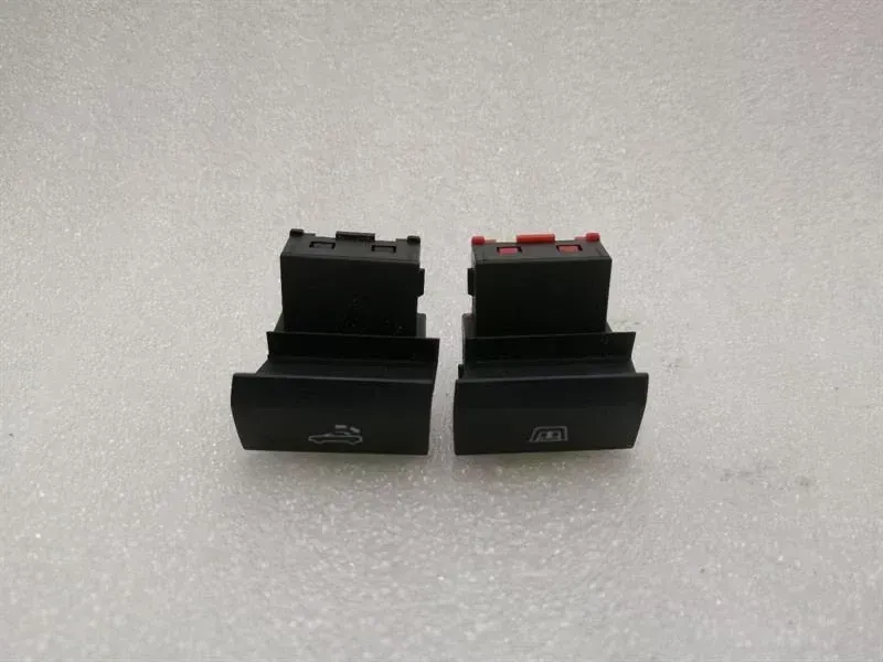 Audi R8 Audi R8 Type 42 V10 5.2 Spyder Switch 427962127 Switch 427959727