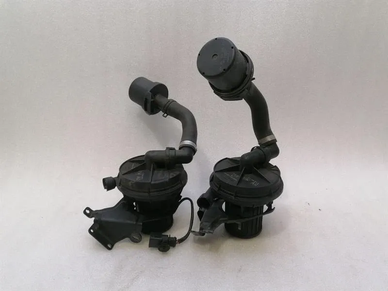 AUDI R8 TYPE 42 V10 5.2 SPYDER AIR PUMP KIT 420906601B AIR PUMP KIT