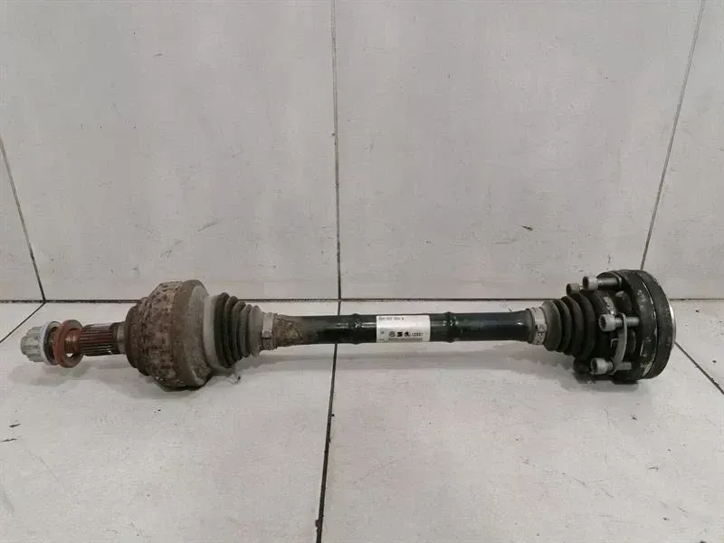 Audi R8 Audi R8 Type 42 V10 5.2 Drive Shaft Rear Right 420501204A Right Drive Shaft Body type: Convertible
Fuel: Petrol