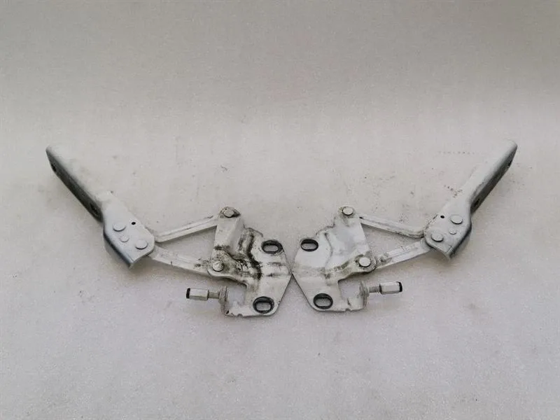 Audi R8 Type 42 V10 5.2 Spyder Bonnet Hinge Set 420823326 Hood Hinge Set