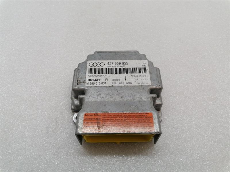 Audi R8 Audi R8 Type 42 V10 5.2 Spyder Safety Module ECU 427959655 Air Control Unit SRS Body type: Convertible
Fuel: Petrol