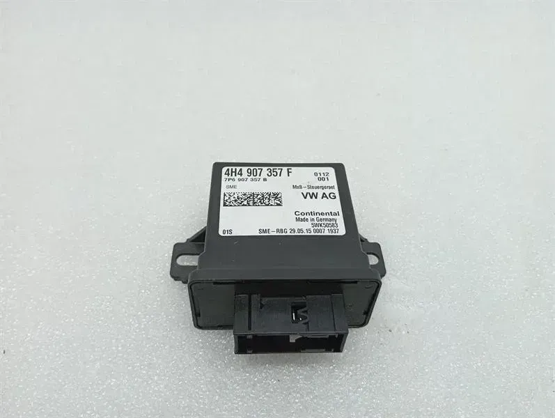 Audi R8 Audi R8 4S Performance Electronic Module 4H4907357F ECU Body type: Coupe
Fuel: Petrol