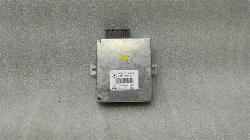 Mercedes-Benz C (W203) Electronic module Mercedes E Class W211 Voice Control Module A211...