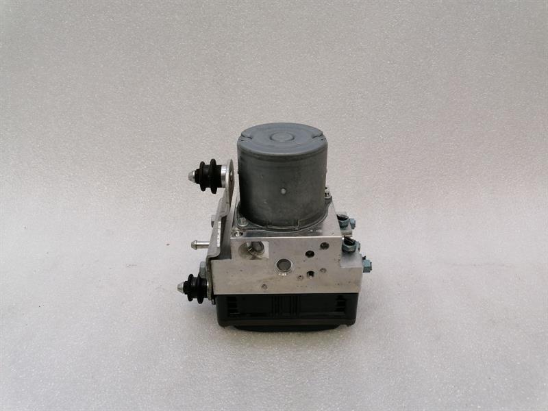 Audi R8 Audi R8 4s Performance A.b.s Pump 4S0907379N ABS Pump HYDRAULIC BLOCK