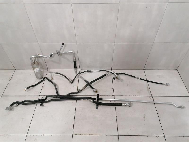 Audi R8 Audi R8 Type 42 V10 5.2 Spyder A/C Pipe 427260708d Air Con Air Conditioning