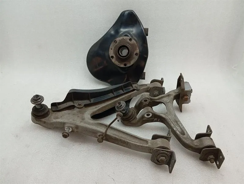 Audi R8 Type 42 V10 5.2 Left Front Hub 420407245F Wheel Bearing Housing Front Left